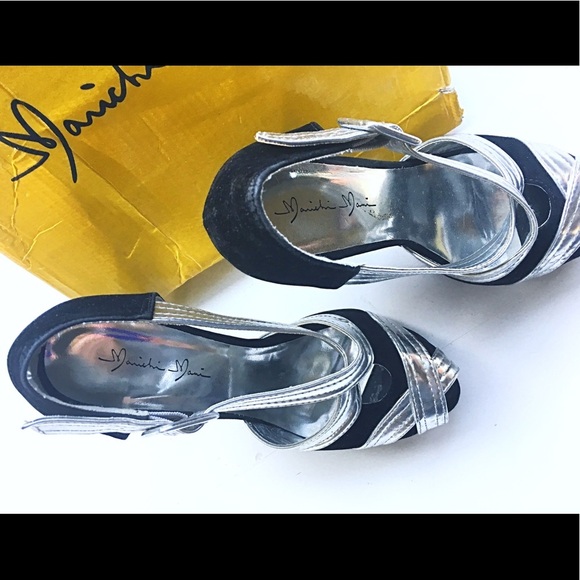 Marichi Maui Heels - Picture 4 of 4